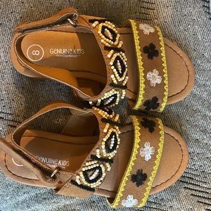 Size 8c little girls sandals